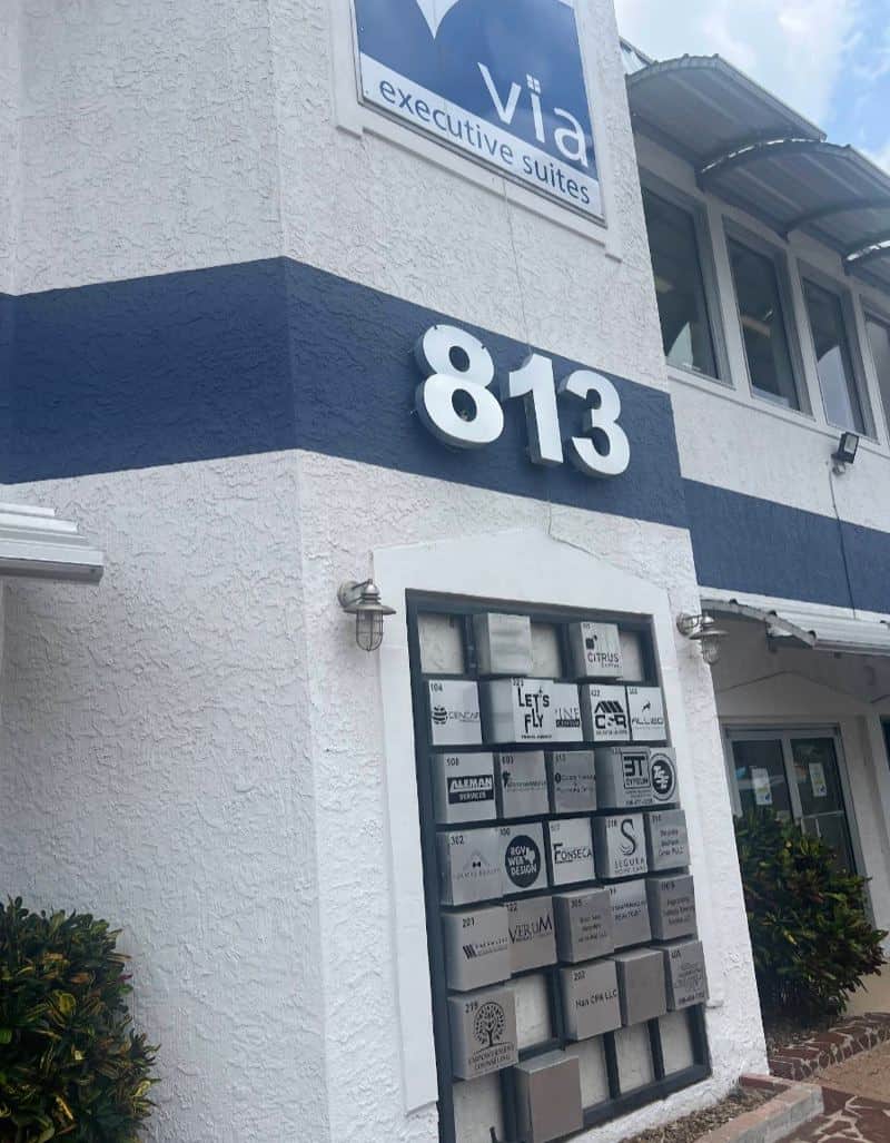 Edificio de oficinas de TruIdentity Screening Solutions en 813 N. Main St, McAllen, TX